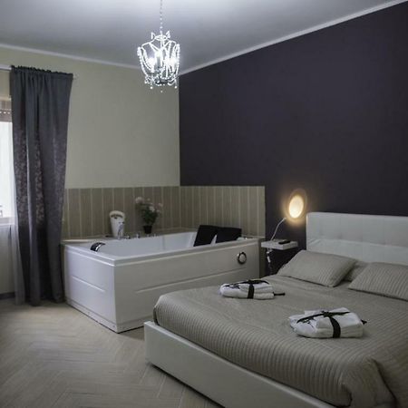 ホテル Il Centro Short Lets Valguarnera Caropepe エクステリア 写真